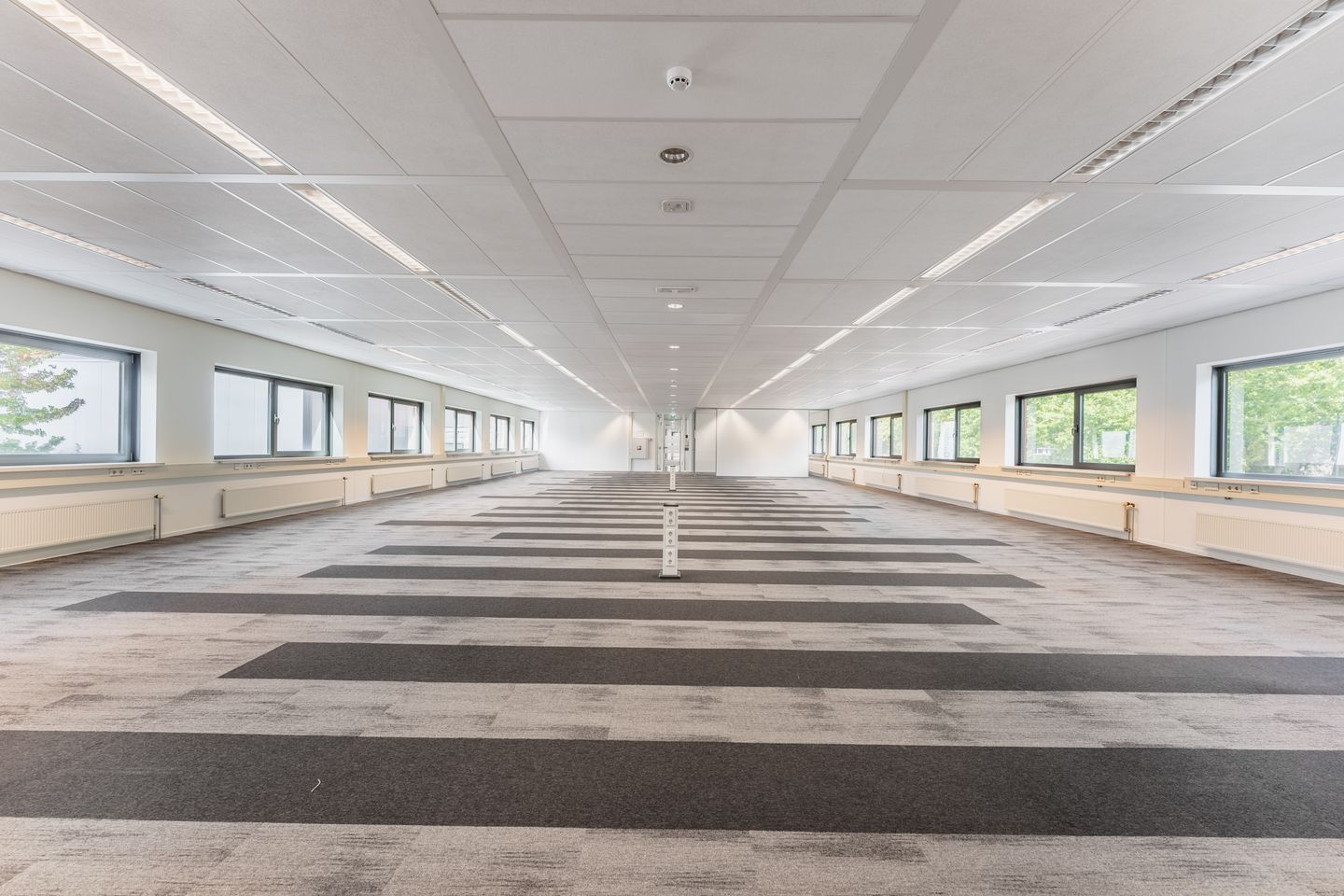 View photo 5 of Larenweg 74