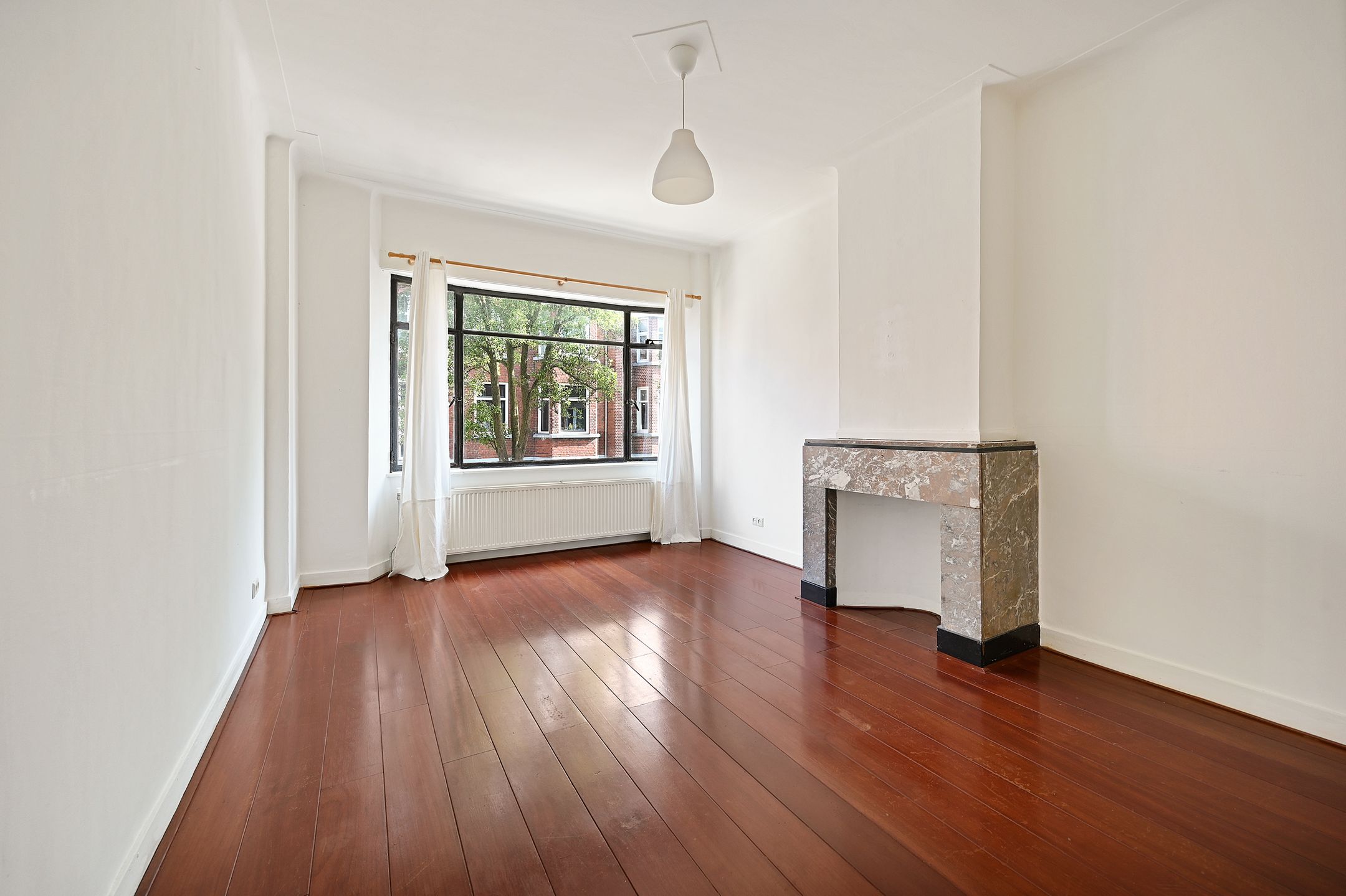 Foto 6 van van Gaesbekestraat 63