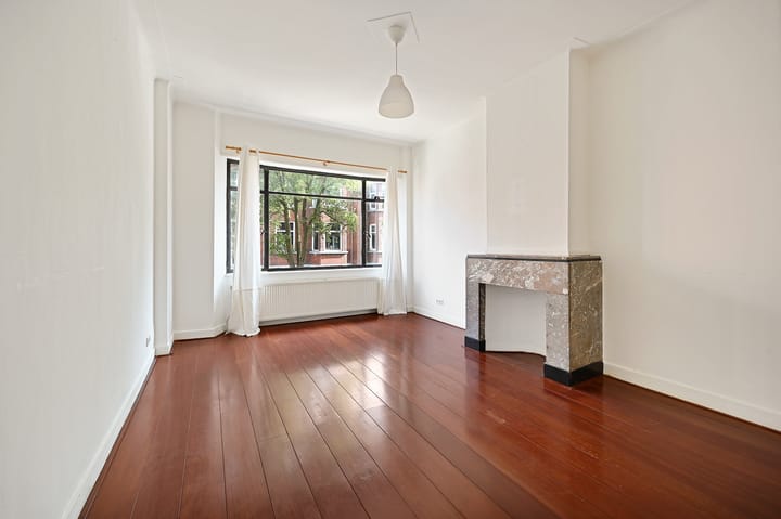 Foto 6 van van Gaesbekestraat 63