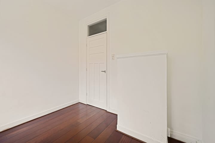 Foto 11 van van Gaesbekestraat 63