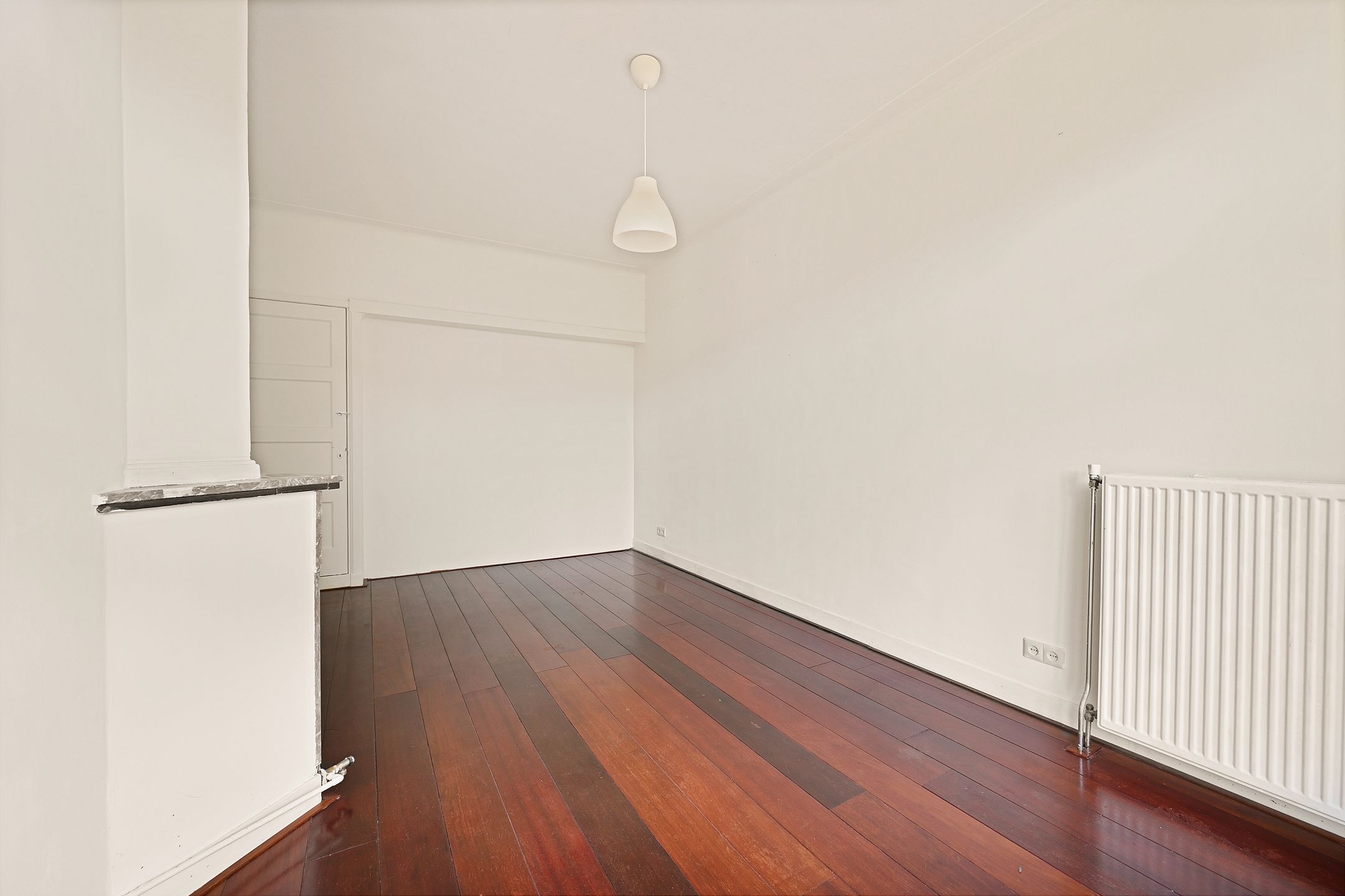 Foto 15 van van Gaesbekestraat 63