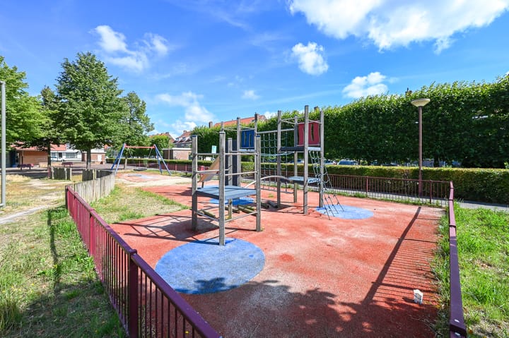 Foto 28 van van Gaesbekestraat 63