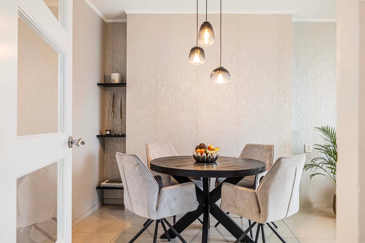 Photo 12 of Espoortstraat 251