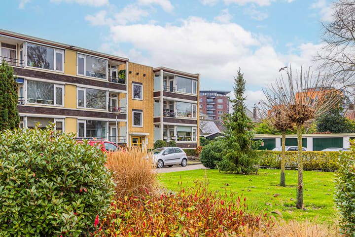 Photo 24 of Espoortstraat 251