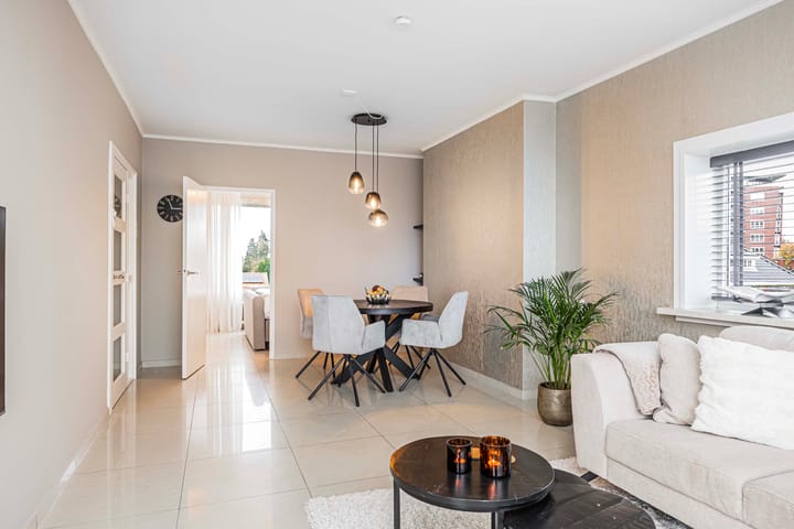 Photo 10 of Espoortstraat 251