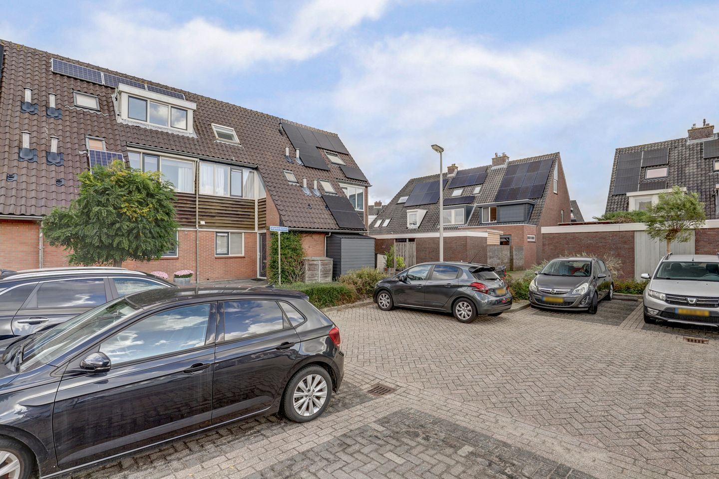 Photo 35 of Alpherbrink 5