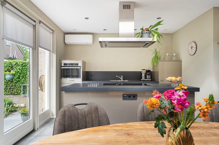 Foto 12 van Mauritsstraat 2