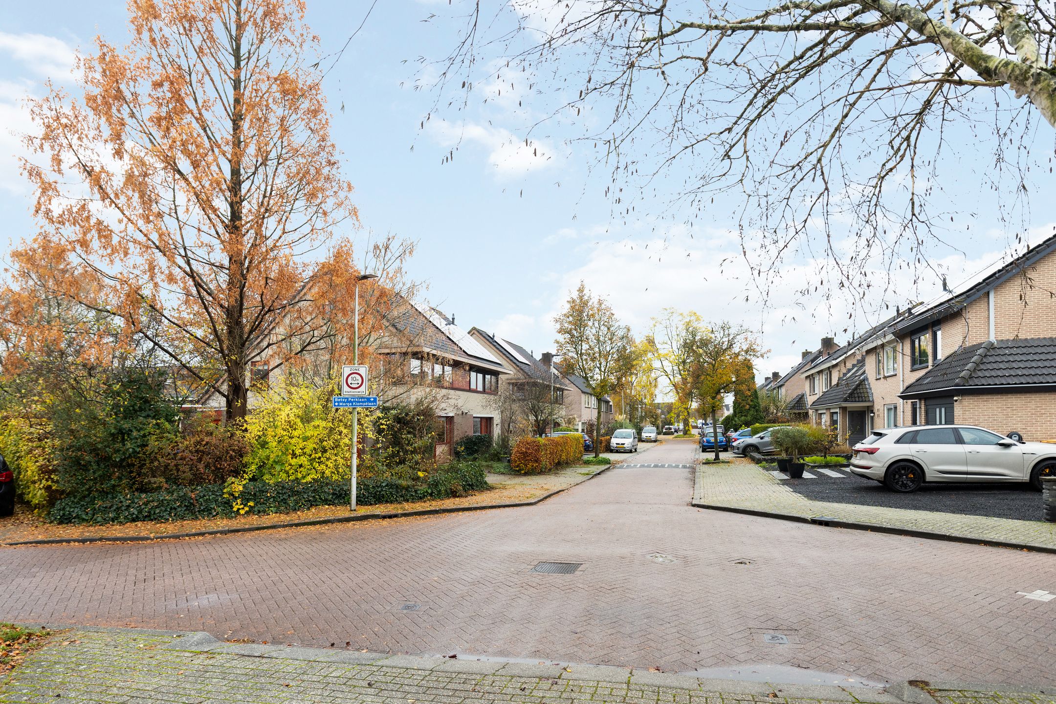 Foto 3 van Betsy Perklaan 9