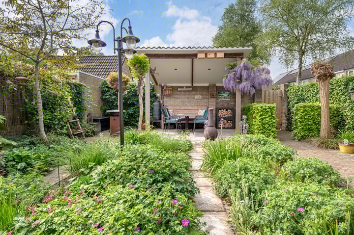 Foto 31 van Mauritsstraat 2