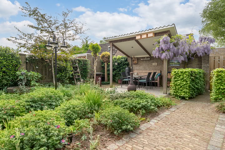 Foto 34 van Mauritsstraat 2