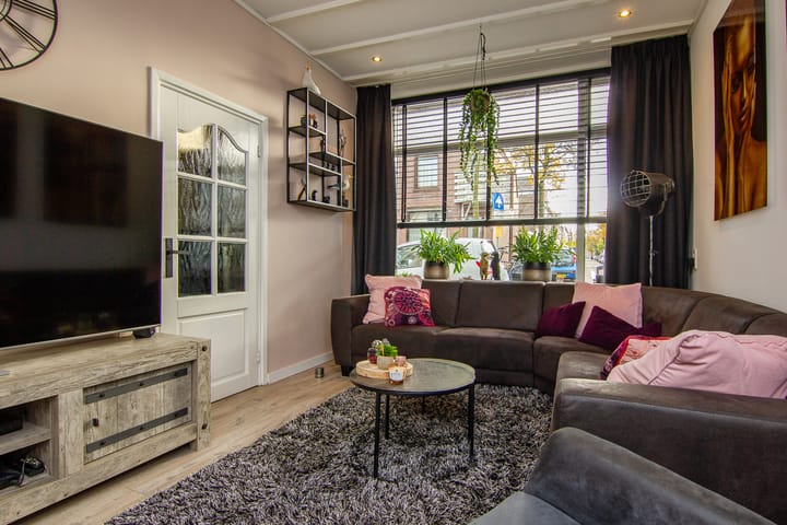 Foto 12 van Reitzstraat 85