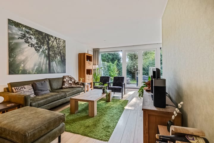 Foto 2 van Koolzaadland 23