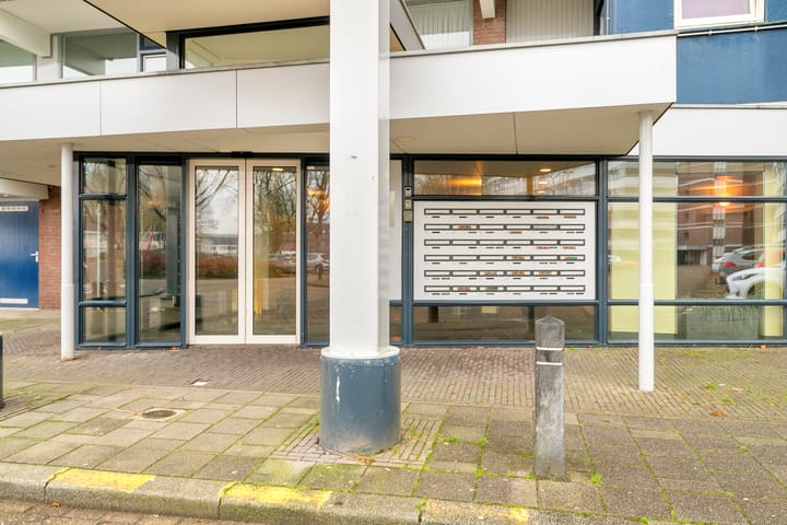 Foto 5 van Pollux 153