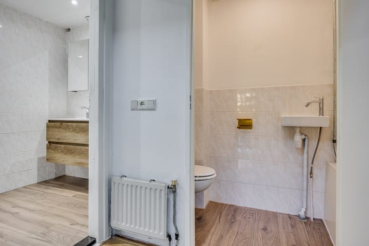 Photo 19 of Zwanenkamp 39