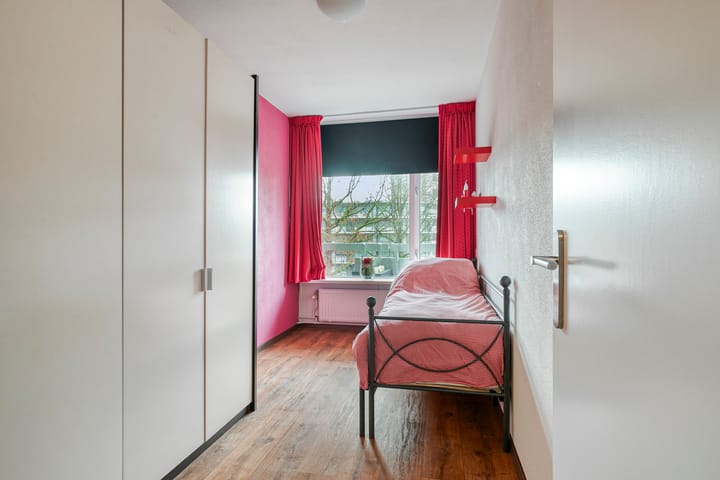 Foto 22 van Pollux 153