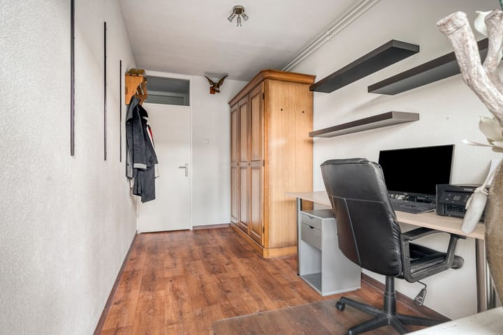 Foto 25 van Pollux 153