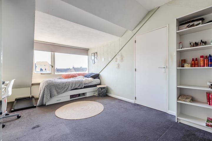 Photo 37 of Abeelstraat 20