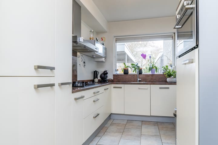 Foto 13 van Komerd 9