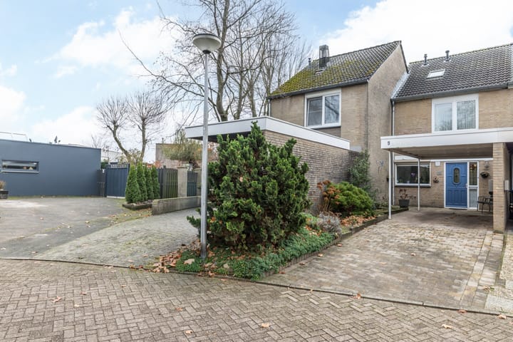 Foto 39 van Komerd 9