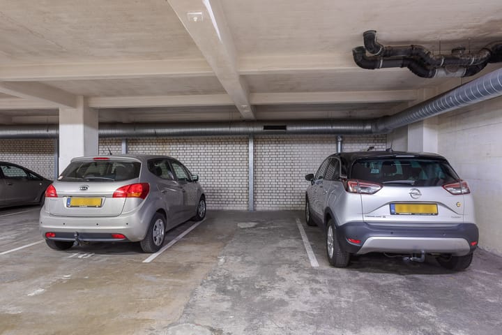 Foto 15 van RWH Hofstede Crullstraat 67