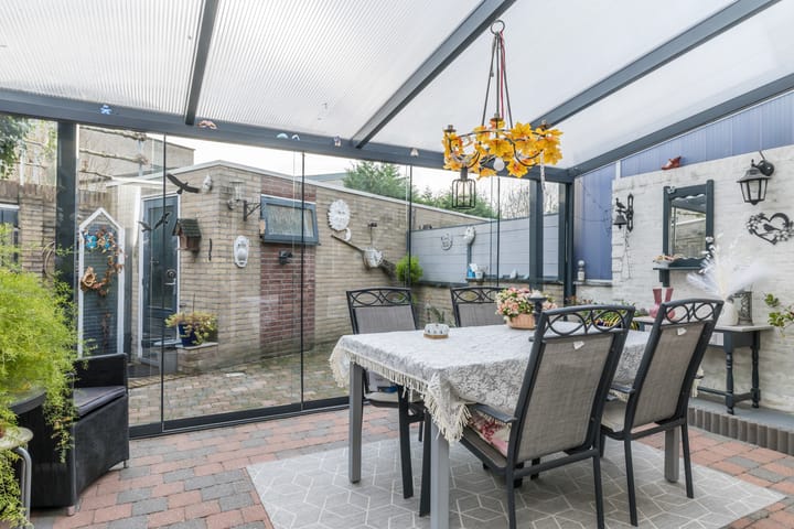 Foto 32 van Komerd 9