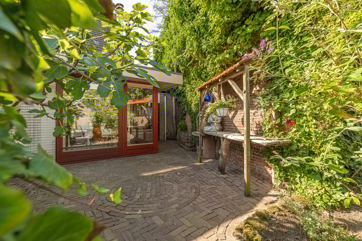 Foto 34 van Hoogstraat 93