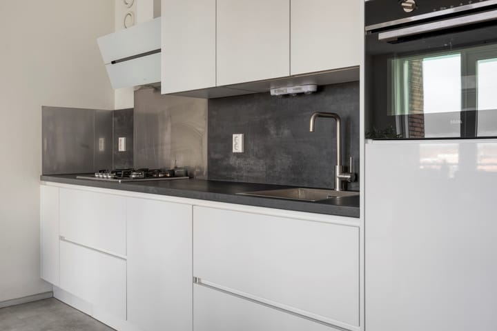 Foto 28 van Prins Hendrikstraat 372