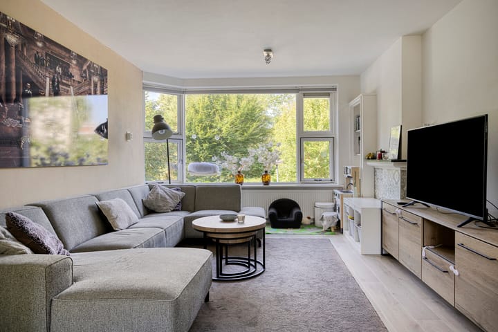 Photo 7 of Van Houtenlaan 98