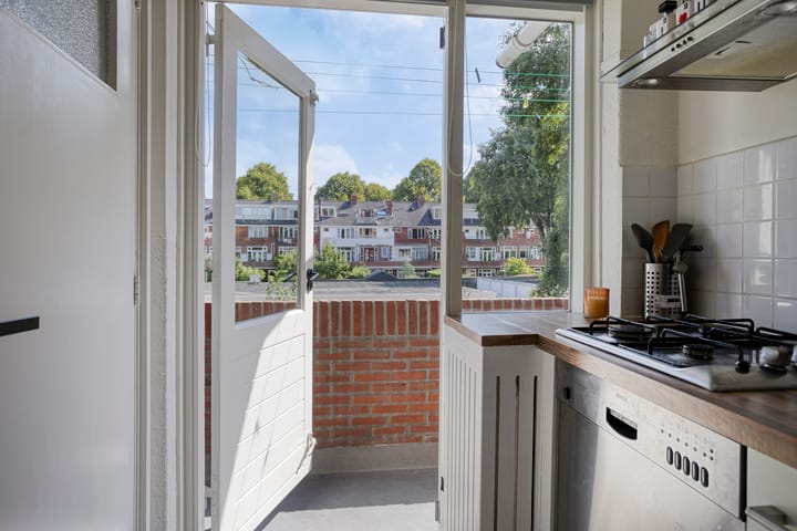 Photo 17 of Van Houtenlaan 98