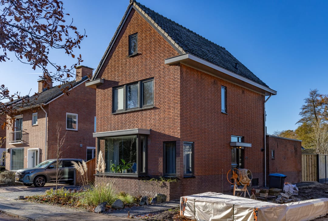 Foto 41 van Oldenzaalsestraat 677