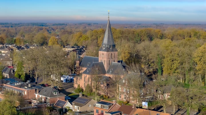 Foto 43 van Oldenzaalsestraat 677