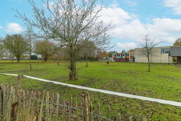 Foto 30 van Zundertseweg 14