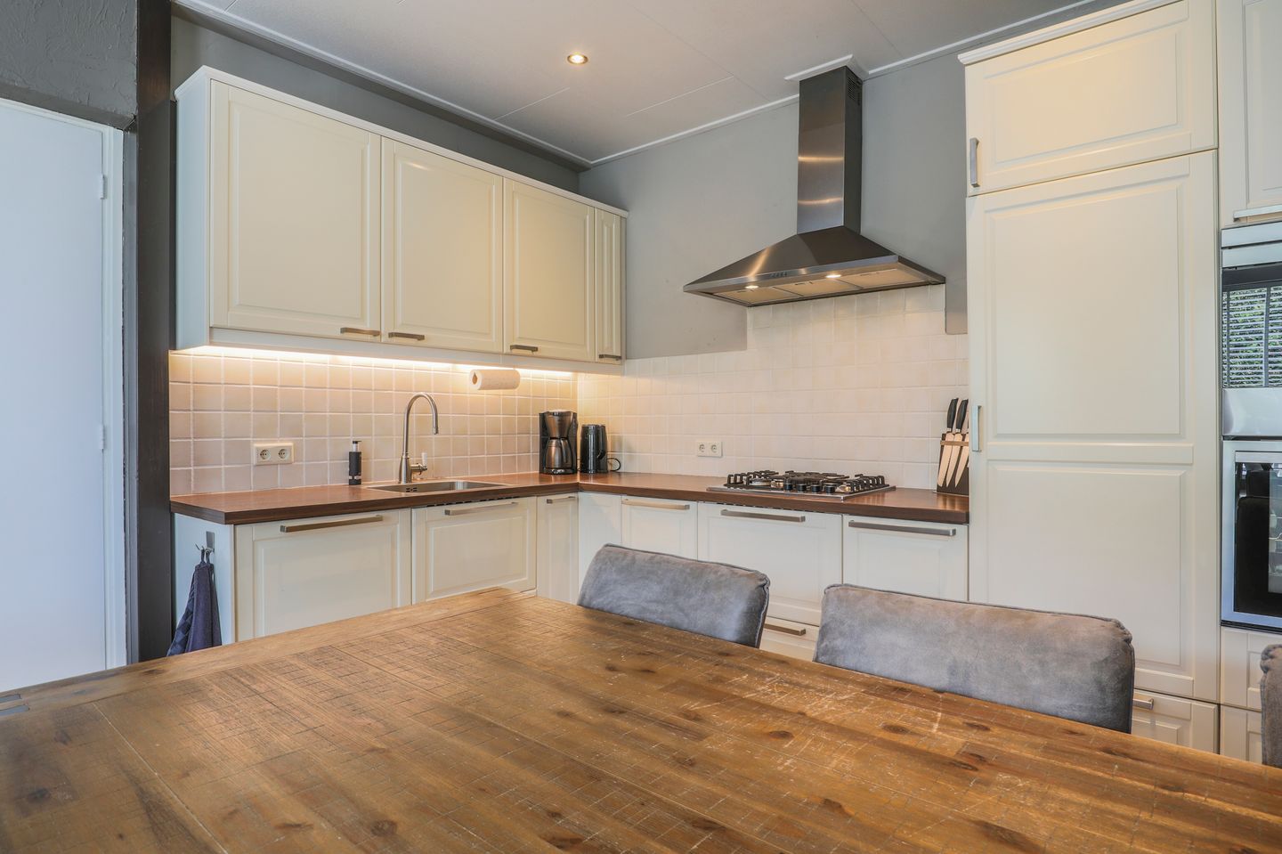 Photo 14 of Zuiderdiep 323