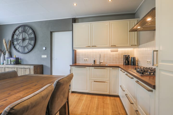 Foto 16 van Zuiderdiep 323