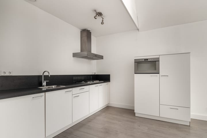 Foto 8 van Middelweg 117-C