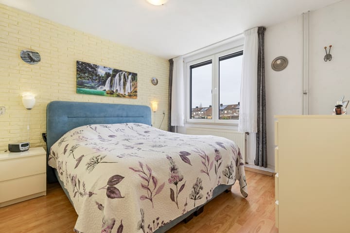 Photo 21 of St.Quirinusstraat 80