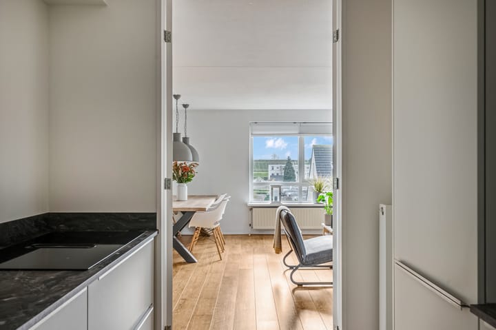 Foto 11 van De Gaullesingel 185