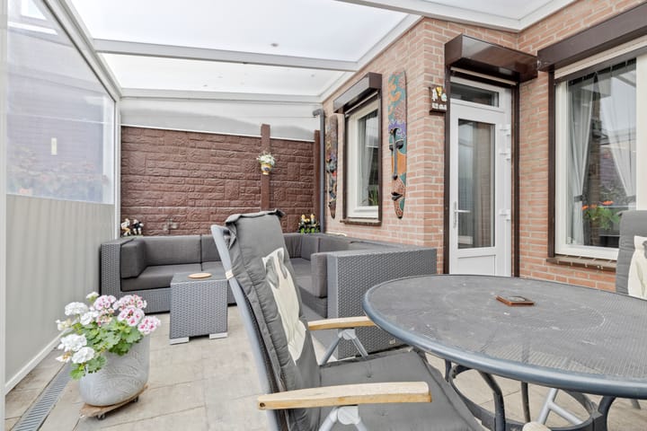 Photo 36 of St.Quirinusstraat 80