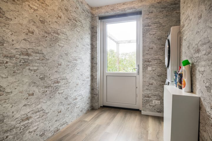 Photo 22 of De Kweek 2