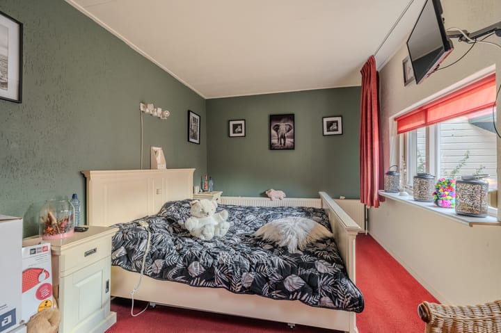 Photo 9 of Wilhelminastraat 111