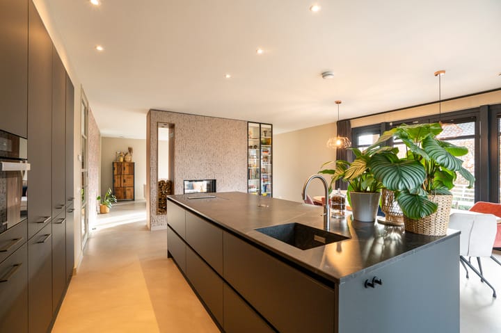 Photo 10 of Buitenbos 14