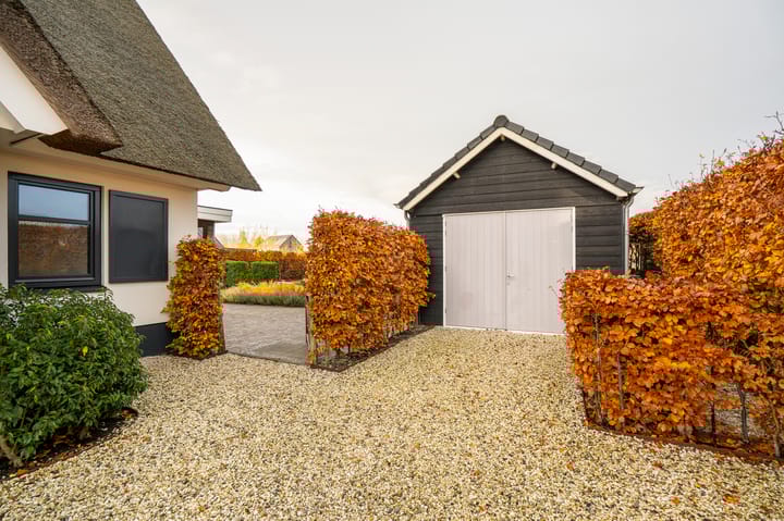 Photo 49 of Buitenbos 14