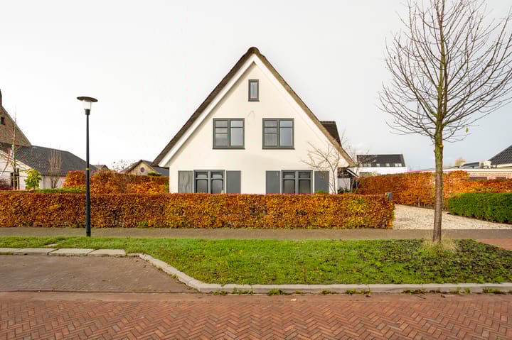 Photo 51 of Buitenbos 14