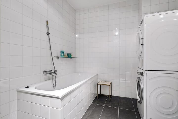 Photo 19 of Witmakersstraat 14-D