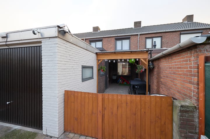 Foto 13 van Bosjesweg 49