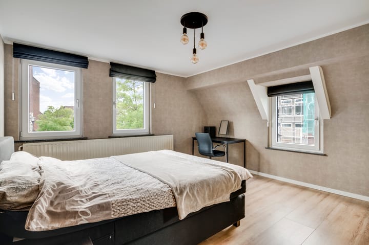 Foto 20 van Kerkplein 3