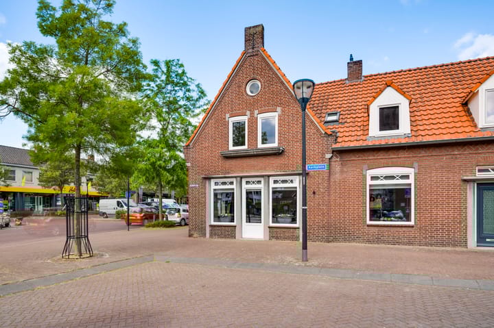 Foto 43 van Kerkplein 3