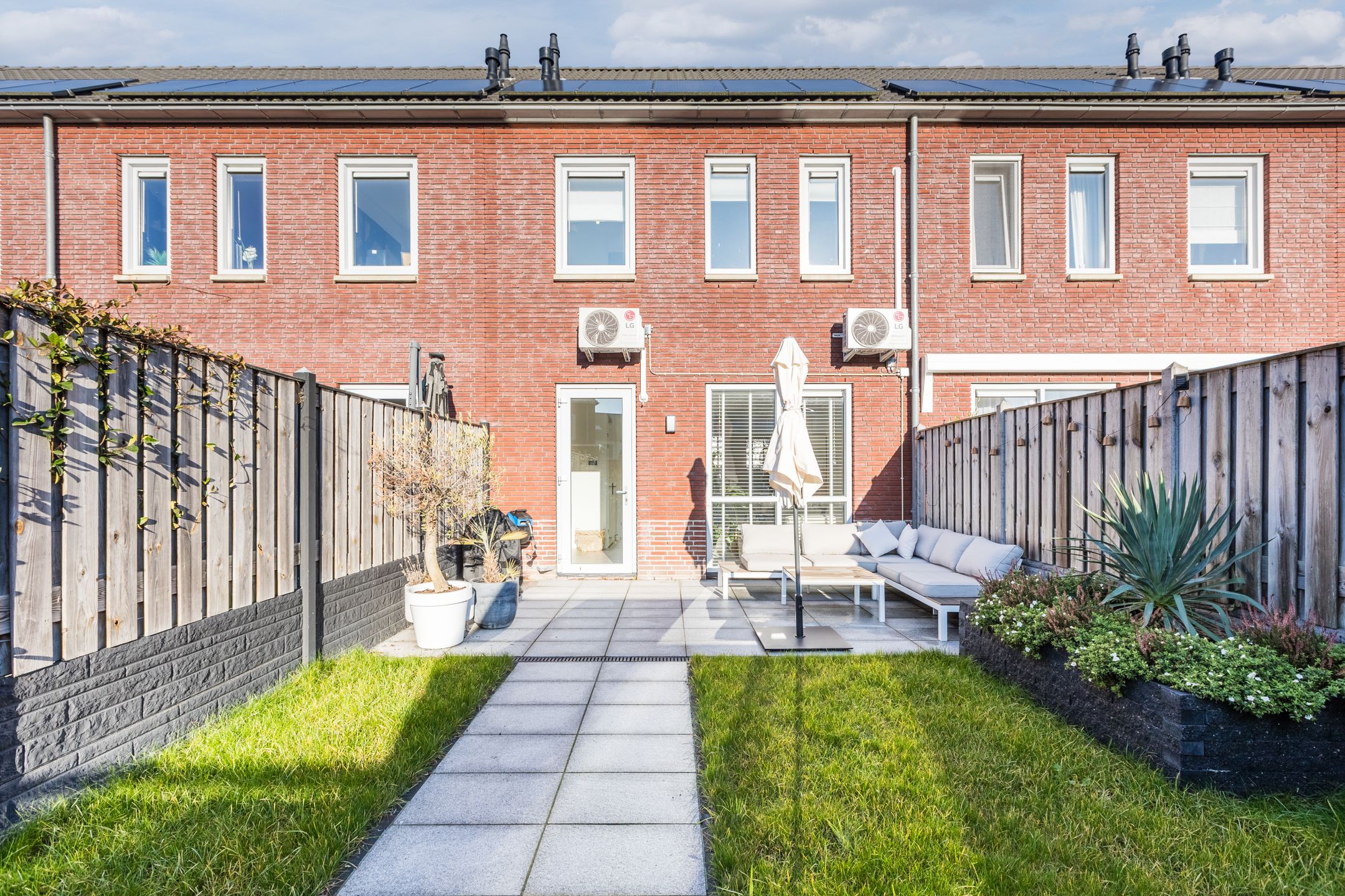 Photo 45 of Burgemeester Van Stapelestraat 7