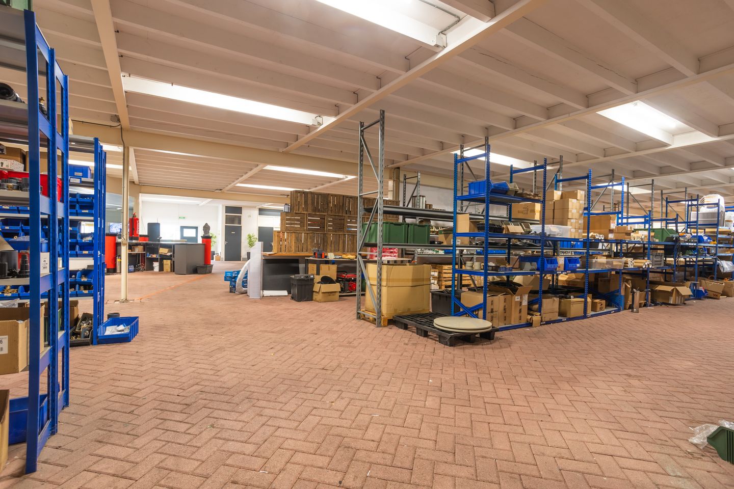 Bekijk foto 3 van Huisbergenweg 3