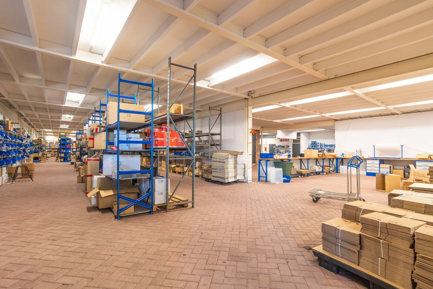 Bekijk foto 4 van Huisbergenweg 3